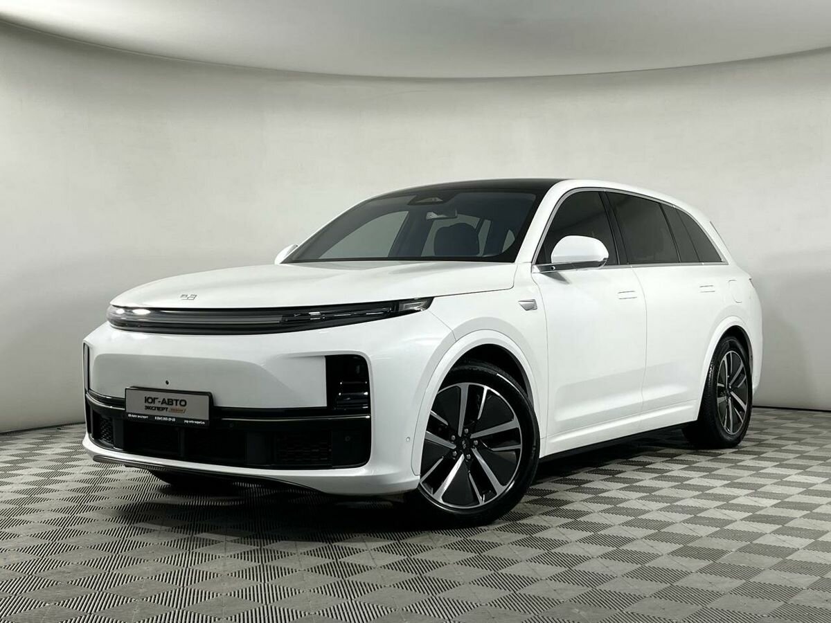 Открыть фотографии: Li Auto (Lixiang) L7 I Рестайлинг