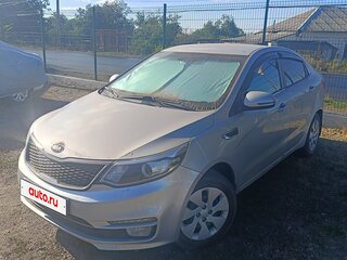 2015 Kia Rio III Рестайлинг, серый, 730000 рублей, вид 1
