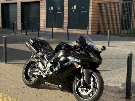 2007 Kawasaki ZX-10R Ninja, чёрный, 780000 рублей, вид 2