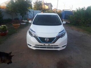 2018 Nissan Note Nismo e-Power II Рестайлинг, белый, 1100000 рублей, вид 2