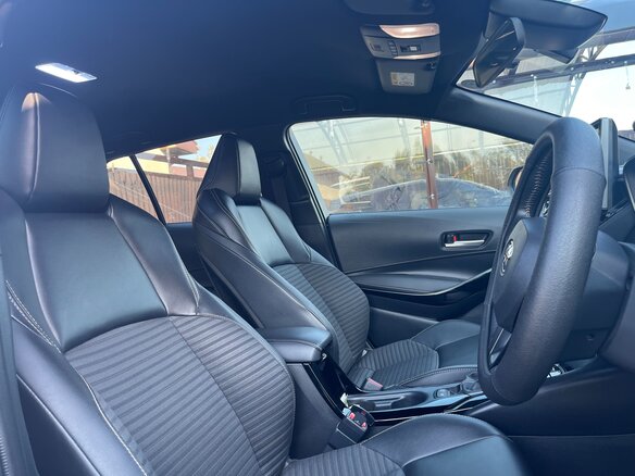 2020 Toyota Corolla XII (E210), белый, 2300000 рублей - вид 36