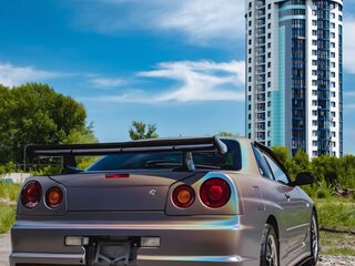 2001 Nissan Skyline X (R34), серебристый, 3000000 рублей, вид 2
