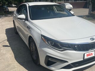 2020 Kia Optima IV Рестайлинг, белый, 2150000 рублей, вид 1
