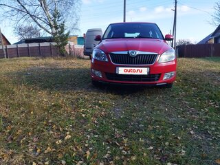 2010 Skoda Fabia II, красный, 500000 рублей, вид 2