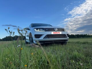 2016 Volkswagen Touareg II Рестайлинг, белый, 3349000 рублей, вид 5