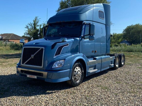 2003 Volvo VNL, синий, 3500000 рублей - вид 23