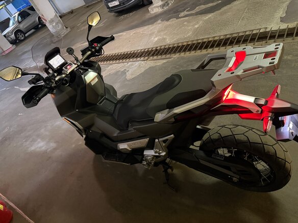 2020 Honda X-ADV, серый, 900000 рублей - вид 3