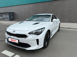 2018 Kia Stinger I, белый, 2600000 рублей, вид 1