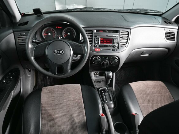 2011 Kia Rio II Рестайлинг, бежевый, 649000 рублей - вид 5