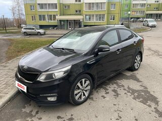 2017 Kia Rio III Рестайлинг, чёрный, 1140000 рублей, вид 1