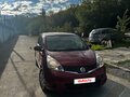 2011 Nissan Note I Рестайлинг, красный