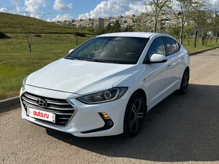 2018 Hyundai Elantra VI (AD), белый, 990000 рублей, вид 1