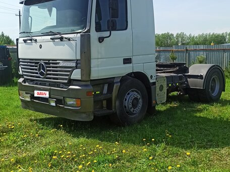 2000 Mercedes-Benz Actros, белый, 1100000 рублей, вид 2