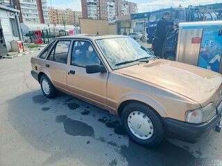 1988 Ford Escort IV, бежевый, 130000 рублей, вид 2