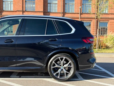 2022 BMW X5 30d IV (G05/G18), синий, 7850000 рублей, вид 5