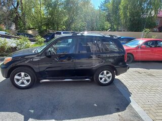 2005 Toyota RAV4 II (XA20) Рестайлинг, чёрный, 1000000 рублей, вид 4