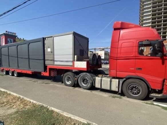 2004 Volvo FH, красный, 3500000 рублей