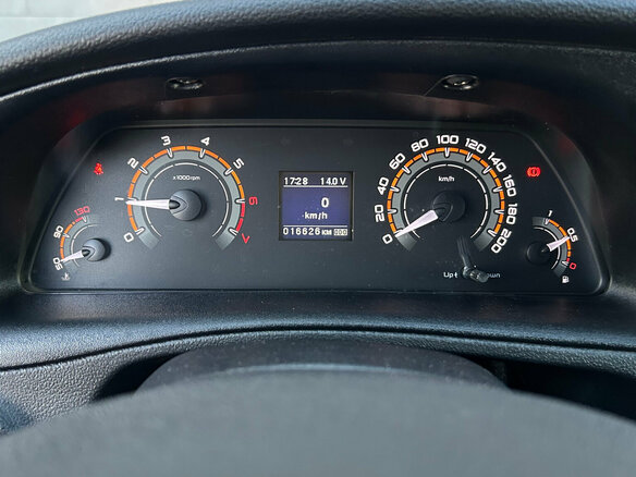 2025 Lada (ВАЗ) Niva Travel I, коричневый, 1160000 рублей - вид 16