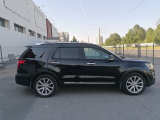 2016 Ford Explorer V Рестайлинг, чёрный, 2750000 рублей, вид 4