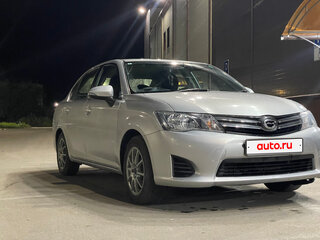 2013 Toyota Corolla Axio XI (E160, E170, E180), серебристый, 910000 рублей, вид 3