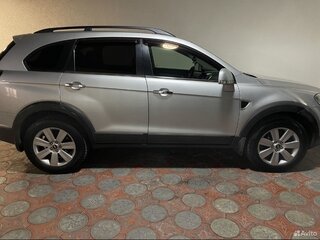 2010 Chevrolet Captiva I, серебристый, 1300000 рублей, вид 2