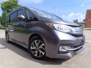 2016 Honda Stepwgn V, серый, 2140000 рублей, вид 2