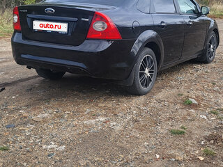 2010 Ford Focus II Рестайлинг, чёрный, 390000 рублей, вид 4