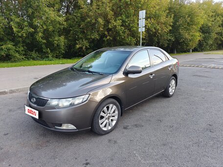 2013 Kia Cerato 6-speed II, бежевый, 650000 рублей, вид 3