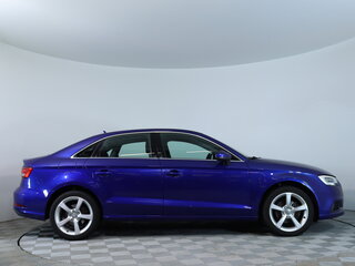 2017 Audi A3 III (8V) Рестайлинг, синий, 1747900 рублей, вид 4