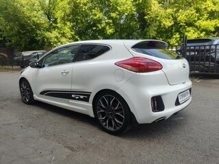 2015 Kia Ceed GT I Рестайлинг, белый, 877000 рублей, вид 3