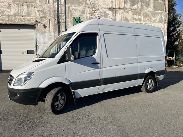 2012 Mercedes-Benz Sprinter, белый, 1970000 рублей - вид 1