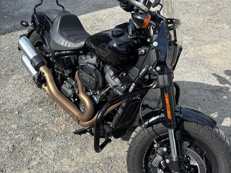 2018 Harley-Davidson Fat Bob, чёрный, 2250000 рублей, вид 3