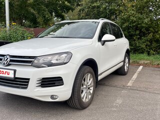 2014 Volkswagen Touareg II, белый, 2000000 рублей, вид 2