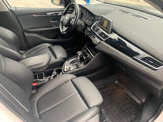 2015 BMW 2 серии Gran Tourer Gran Tourer 218d F46, белый, 1420000 рублей, вид 5