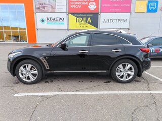 2014 Infiniti QX70, чёрный, 3700000 рублей, вид 1