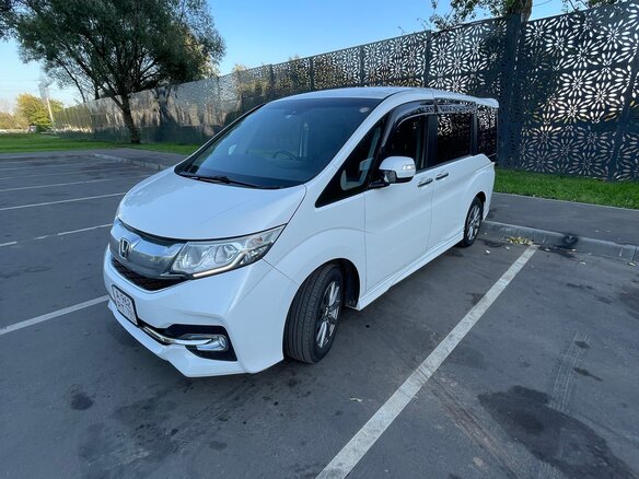 2016 Honda Stepwgn Spada V, белый, 1720000 рублей - вид 3