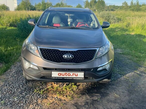 2015 Kia Sportage III Рестайлинг, коричневый, 1250000 рублей
