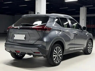 2022 Nissan Kicks I Рестайлинг, серый, 1750000 рублей, вид 5