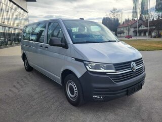 2021 Volkswagen Caravelle Long T6 Рестайлинг, серебристый, 4000000 рублей, вид 2