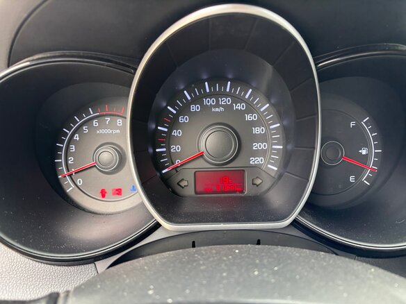2013 Kia Rio III, чёрный, 1000000 рублей - вид 11