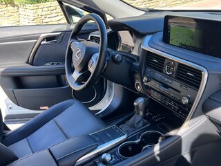 2022 Lexus RX 300 IV Рестайлинг, белый, 7499000 рублей, вид 2