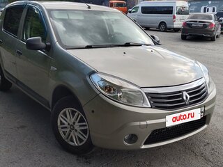 2013 Renault Sandero I, бежевый, 550000 рублей, вид 4