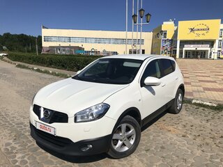 2013 Nissan Qashqai I Рестайлинг, белый, 1280000 рублей, вид 1
