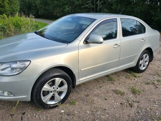 2012 Skoda Octavia II (A5) Рестайлинг, жёлтый, 700000 рублей, вид 1