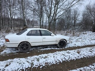 1991 Toyota Camry V30, белый, 140000 рублей, вид 2