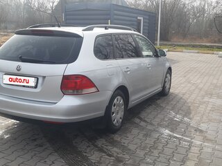 2009 Volkswagen Golf V, серебристый, 745500 рублей, вид 3