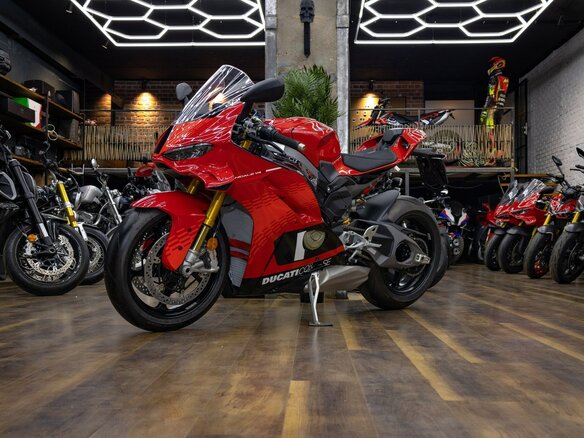 2026 Ducati Panigale V4, красный, 3790000 рублей - вид 16