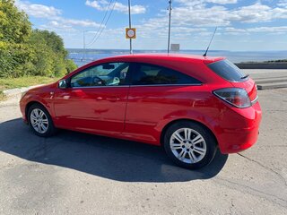 2008 Opel Astra GTC H Рестайлинг, красный, 700000 рублей, вид 5