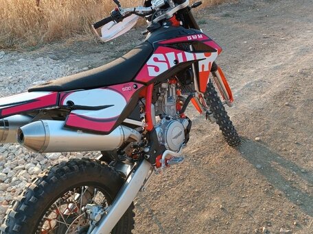 2019 SWM RS 500 R, красный, 650000 рублей, вид 2