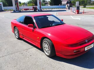 1990 Nissan 200SX S13, красный, 3000000 рублей, вид 1